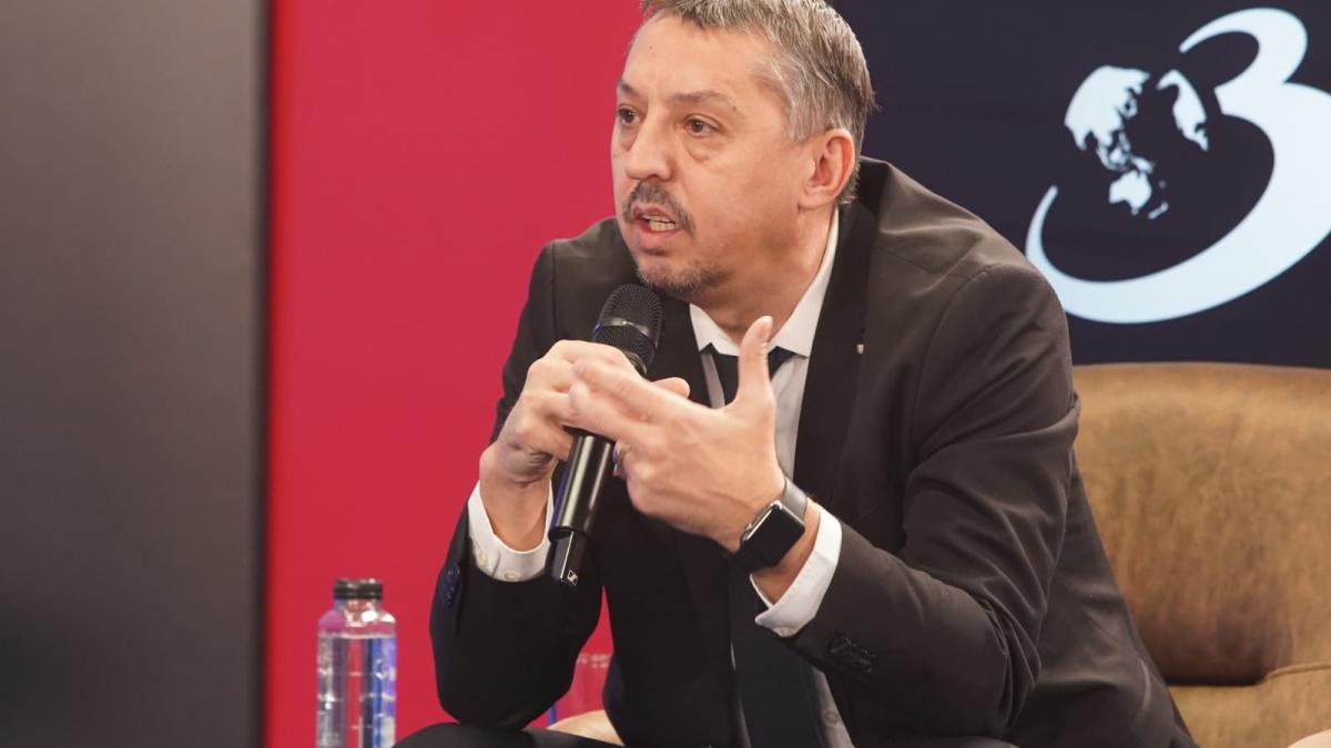 cum ii pregateste scoala pe tineri pentru piata muncii solutiile ministrului educatiei